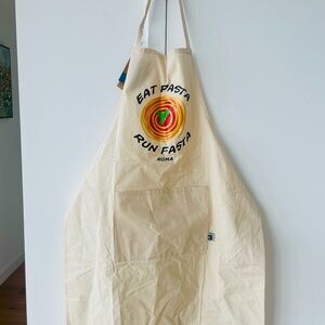 NWT Eat Pasta Run Fasta Apron - Cream